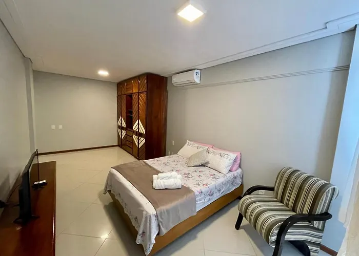 3 Suites Vista Mar - Wi-Fi, Piscina, Sauna, Academia, Garagem 2 Carros